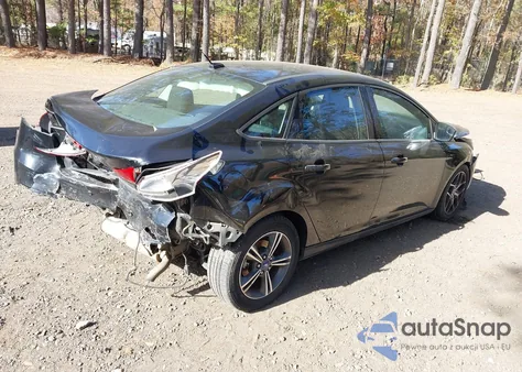 2018 Ford Focus Sel z USA, uszkodzony, nr VIN 1FADP3H2XJL309114